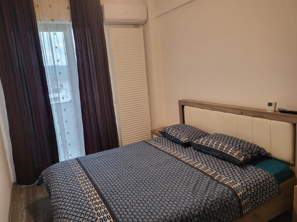 Apartament Dem Radulescu Apartamento Râmnicu Vâlcea Exterior foto